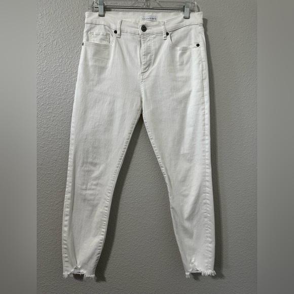 LOFT Pants - Ann Taylor Loft White Skinny Ankle distressed hem jeans